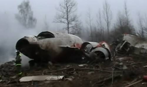 La commemorazione, la nebbia, l'errore umano: il disastro aereo costato la vita a 96 persone