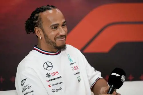 Re Lewis VII, il promesso sposo. Ferrari e la sua stagione più brutta
