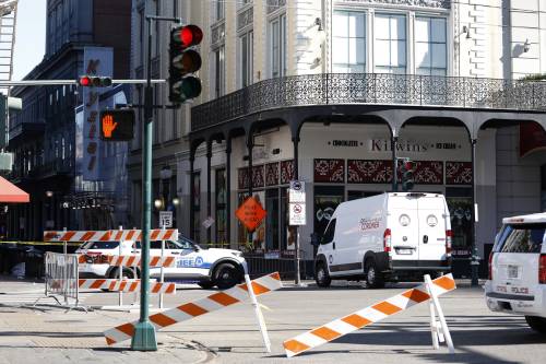 I complici, le barriere in riparazione, l'Isis. Cosa sappiamo dell'attentato a New Orleans