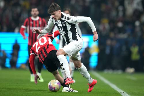 I rossoneri ribaltano tutto in cinque minuti, sarà derby: ecco le pagelle di Juventus-Milan