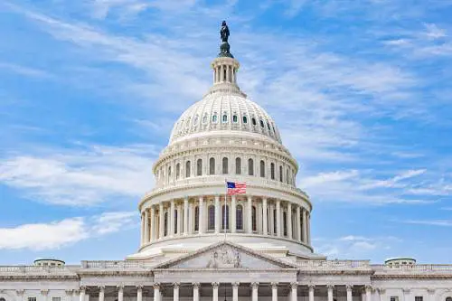 Usa, la Camera vota il provvedimento per evitare lo shutdown. La palla passa al Senato