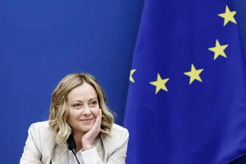 "Ricandidarmi? Ci penserò, non mi attacco alla poltrona. Musk non è un pericolo, le ingerenze le fa Soros"