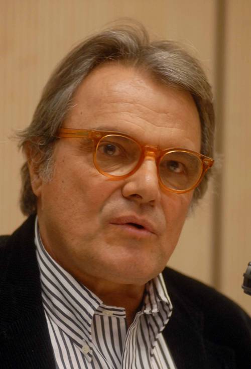 Cos’è l’amiloidosi di cui soffre Oliviero Toscani