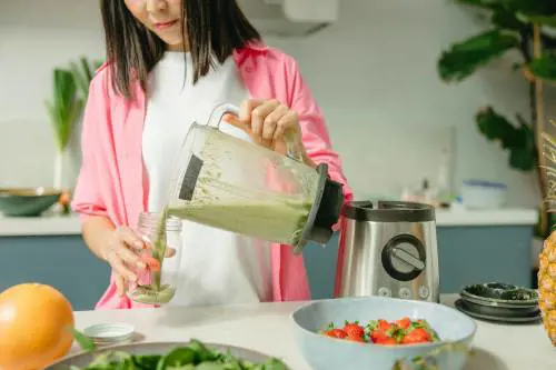 La lista della spesa per depurare il fegato: ecco i cibi che hanno un'azione detox