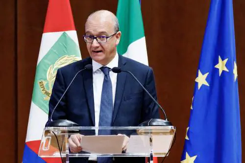 Il governo riforma del voto in condotta: "Compito di cittadinanza per chi ha il 6": ecco cosa cambia