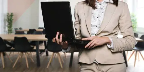 Le dieci professioni più ricercate in Italia nel 2025