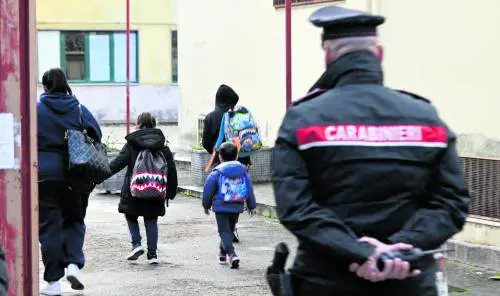 Choc a Genova, 15enne violentata nei bagni di scuola durante l'intervallo