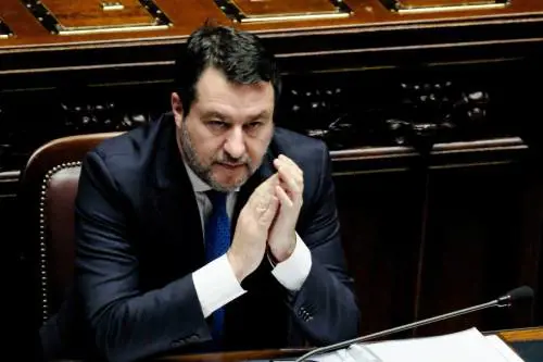 La maggioranza si chiama fuori. "Regolamento di conti tra 007"