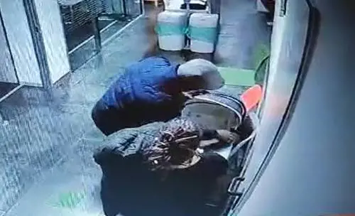 Se perfino un figlio diventa un trofeo