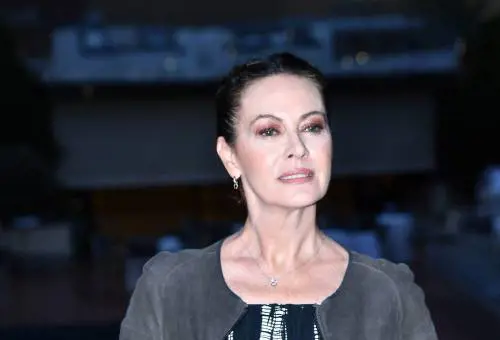 "Fui abusata a 13 anni". La confessione di Elena Sofia Ricci