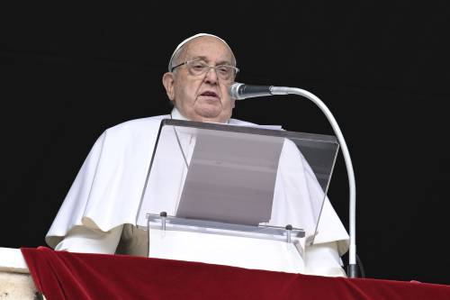  "Ascoltatela a Che tempo che fa". E il Papa fa pubblicità a Fazio