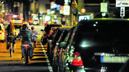 Smog e bici, solo spot. Milano in coda tra le città sostenibili