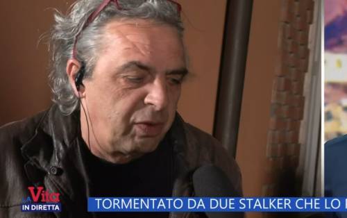 "Mi hanno mandato 49 carri funebri...", l'assurda persecuzione delle due stalker