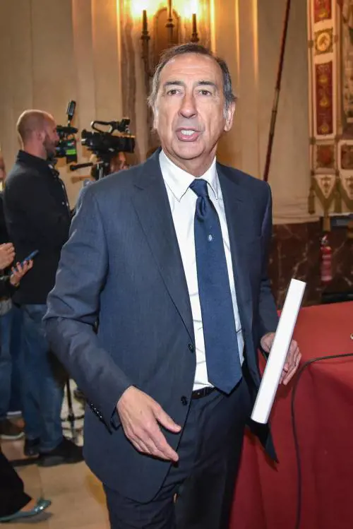 Ora Sala deve far rispettare le regole