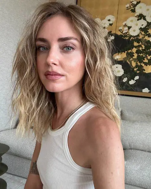 Chiara Ferragni paga ancora il caso Pandoro. Per le sue società una perdita di 5,7 milioni