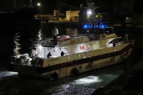 Motovedetta Degrazia per il trasferimento dei migranti dall'Albania