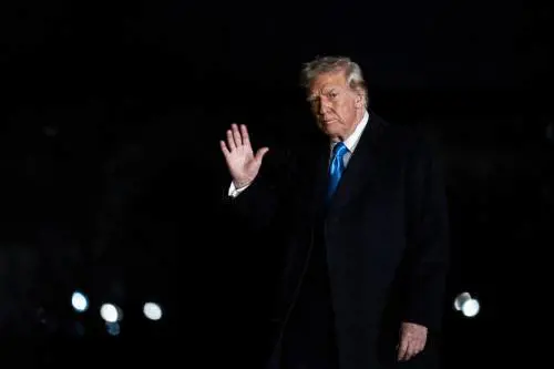 Trump non teme le ricadute. "La sofferenza ripagata"