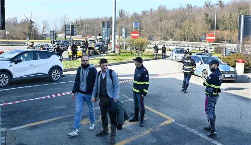 L’area di servizio scenario della sparatoria alle porte di Ivrea