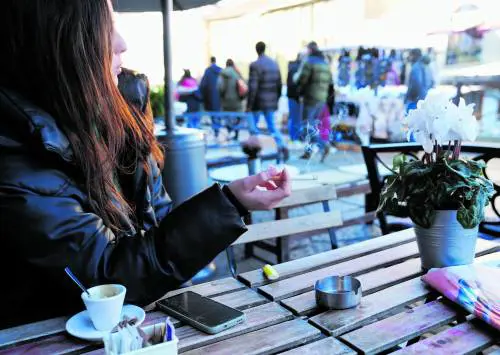 La beffa: l'Europa stanga le sigarette e tiene i soldi per sé