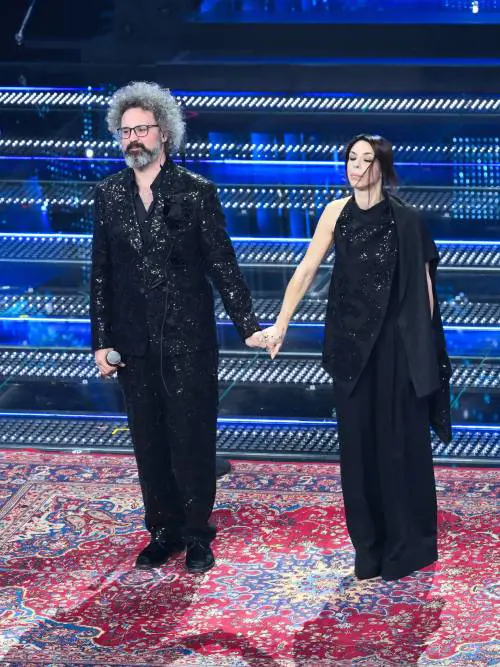 Sanremo 2025, Simone Cristicchi per la serata cover sceglie "La cura" di Franco Battiato 