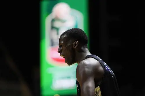 La "maledizione della trombosi": due campioni Nba costretti a ritiro