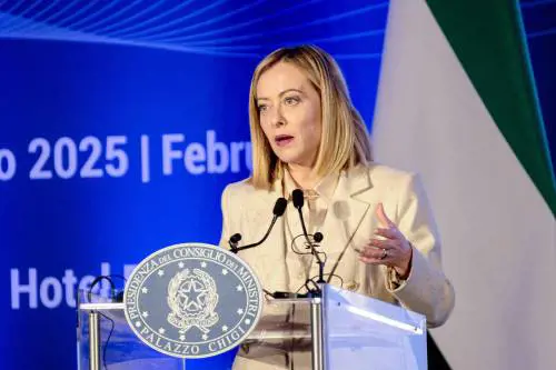 Scontro Trump-Zelensky, Meloni: "L'Occidente non si divida. Subito vertice Usa-Ue"