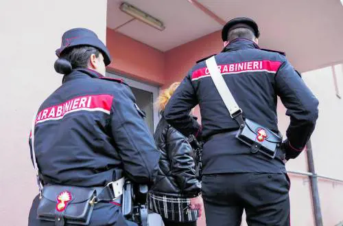 Arrestato allenatore di volley che molestava ragazzine di 13 anni