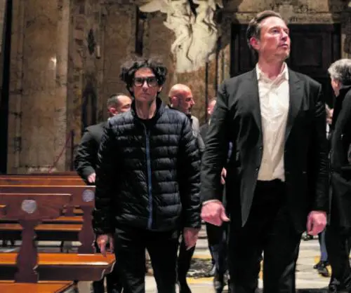 Rogo Tesla a Roma, Andrea Stroppa finisce sotto scorta: ecco cosa è successo