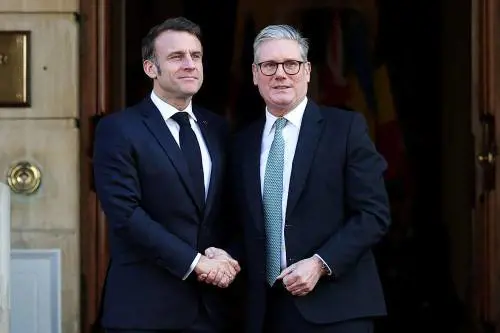Macron e Starmer: "Noi preoccupati"