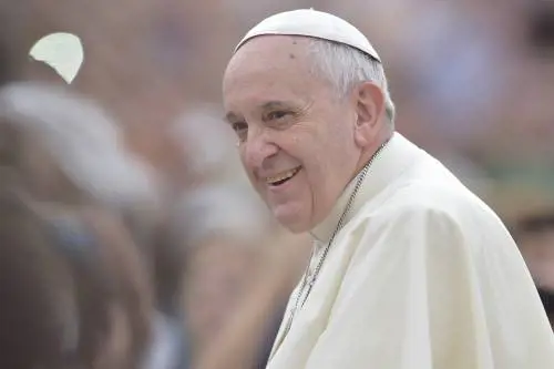 "Il Papa continua l'ossigeno ad alti flussi": le notizie dal Gemelli