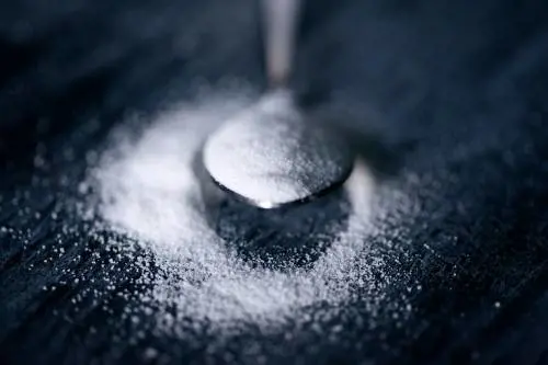 Come eliminare lo zucchero dall'alimentazione: 5 consigli per iniziare subito