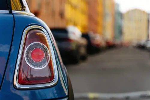 Si può vendere l'auto anche con il bollo non pagato? Ecco cosa sapere