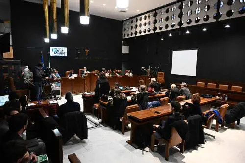 Omicidio Nada Cella: tensioni in aula. La mamma del commercialista fuori dal processo