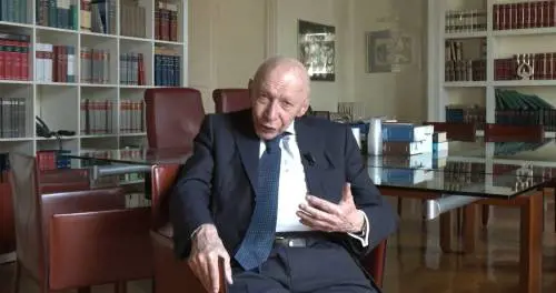 Addio a Guido Alpa, il giurista "maestro" di Giuseppe Conte