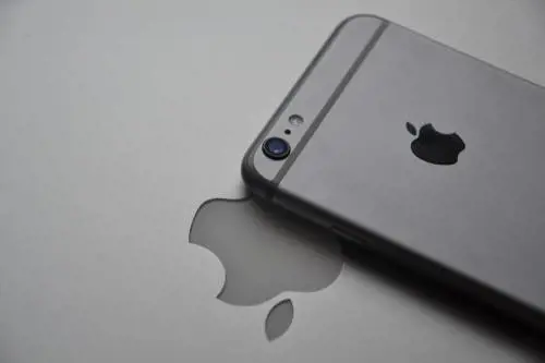 Apple, l'azienda disposta a pagare 2 milioni di dollari se trovi questo bug