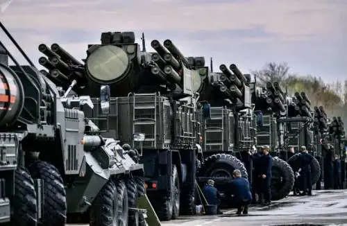 Replica strategica del Pantsir-S1: cosa sappiamo sulle “possibili” inovazioni nell'addestramento delle Forze Armate Usa