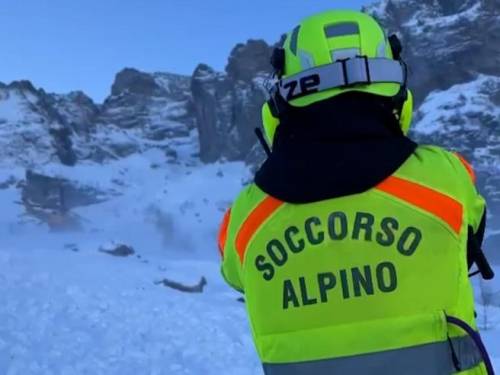 Valanga a Cortina travolge tre sciatori, due sono gravi