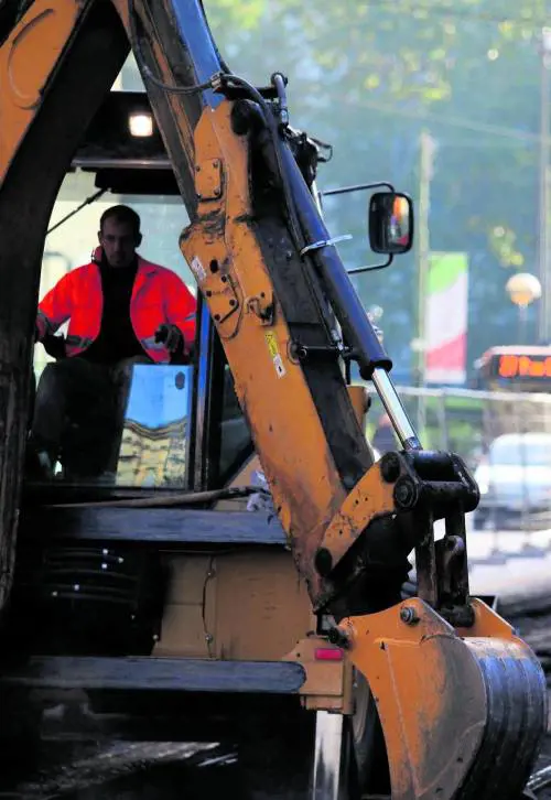 Dalla M1 alla Pedemontana: ecco i grandi cantieri in attesa di essere terminati