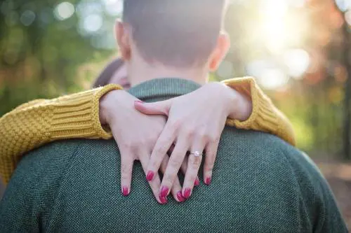 Vittima di "love bombing"