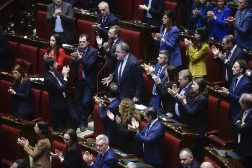 Dl Sicurezza, sinistra sulle barricate in Aula. Il governo pone la fiducia