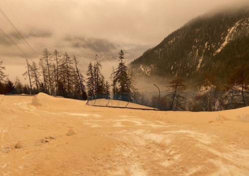 In arrivo il fenomeno della "neve rossa": di cosa si tratta