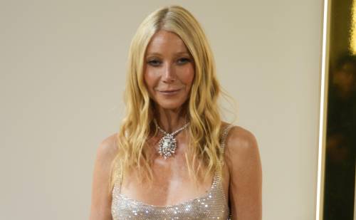 Gwyneth Paltrow, la rottura con Madonna (perché tossica), la storia con l'ex marito Chris Martin: 5 segreti nella sua nuova biografia