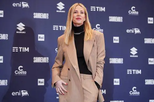 Alessia Marcuzzi, la confessione: "Non sono una suora ma scelgo di stare sola"