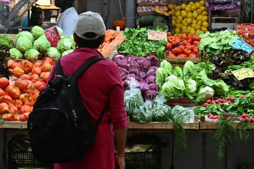 Bassa produttività, bassi salari e rischio povertà: un problema che viene da lontano