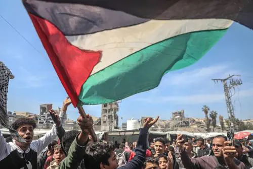 La rivolta di Gaza fa tremare Hamas