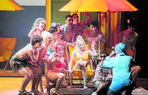 Da film dei Vanzina a musical. Va in scena "Sapore di mare"