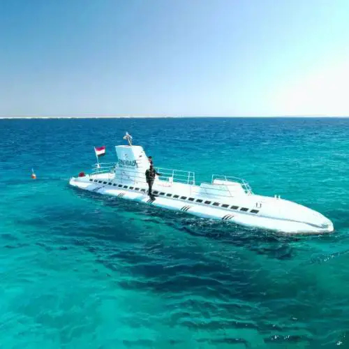 Egitto, affonda sottomarino turistico. Ci sono sei vittime e una ventina di feriti