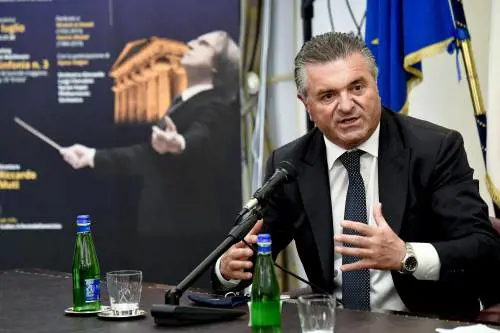 L'uomo di De Luca fa il bis di arresti. "Rapporti coi clan"