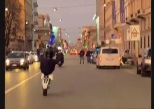 Raduno di scooter abusivo, perquisiti i tre organizzatori