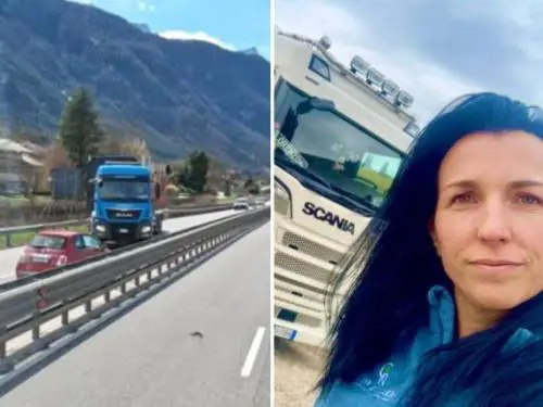 Un'immagine pressa dalla sua pagina Facebook, della camionista Sara De Bastiani e del suo camion che ha evitato un tragico frontale
